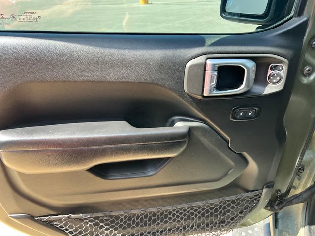Used 2018 Jeep Wrangler Unlimited Sport S AWD/4WD image 10