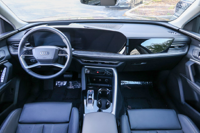 Certified 2025 Audi Q5 Premium Plus AWD/4WD image 7