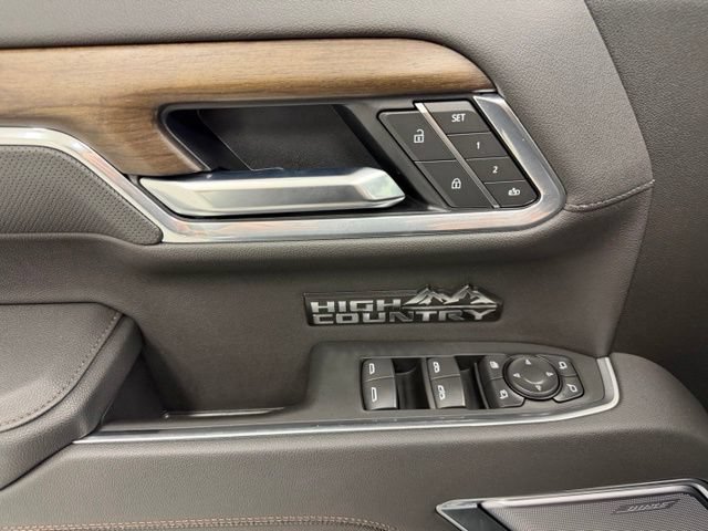 Certified 2026 Chevrolet Silverado 1500 High Country w/ High Country Premium Package AWD/4WD image 21