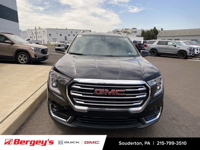 Used 2023 GMC Terrain SLT image 16