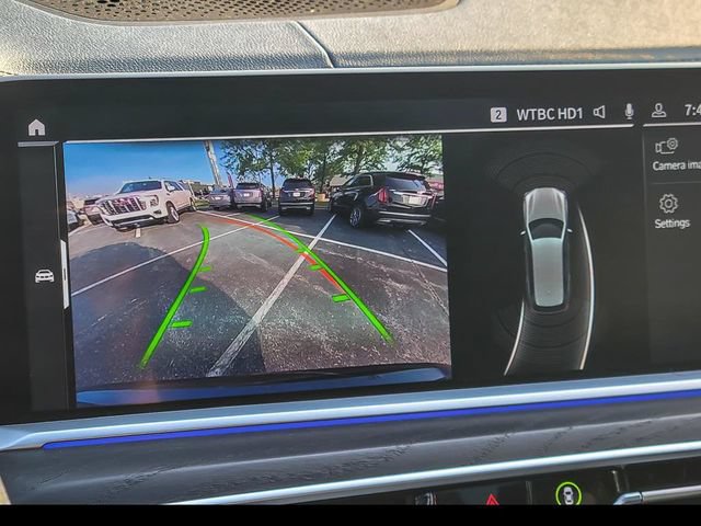 Used 2022 BMW X7 xDrive40i w/ M Sport Package AWD/4WD image 17