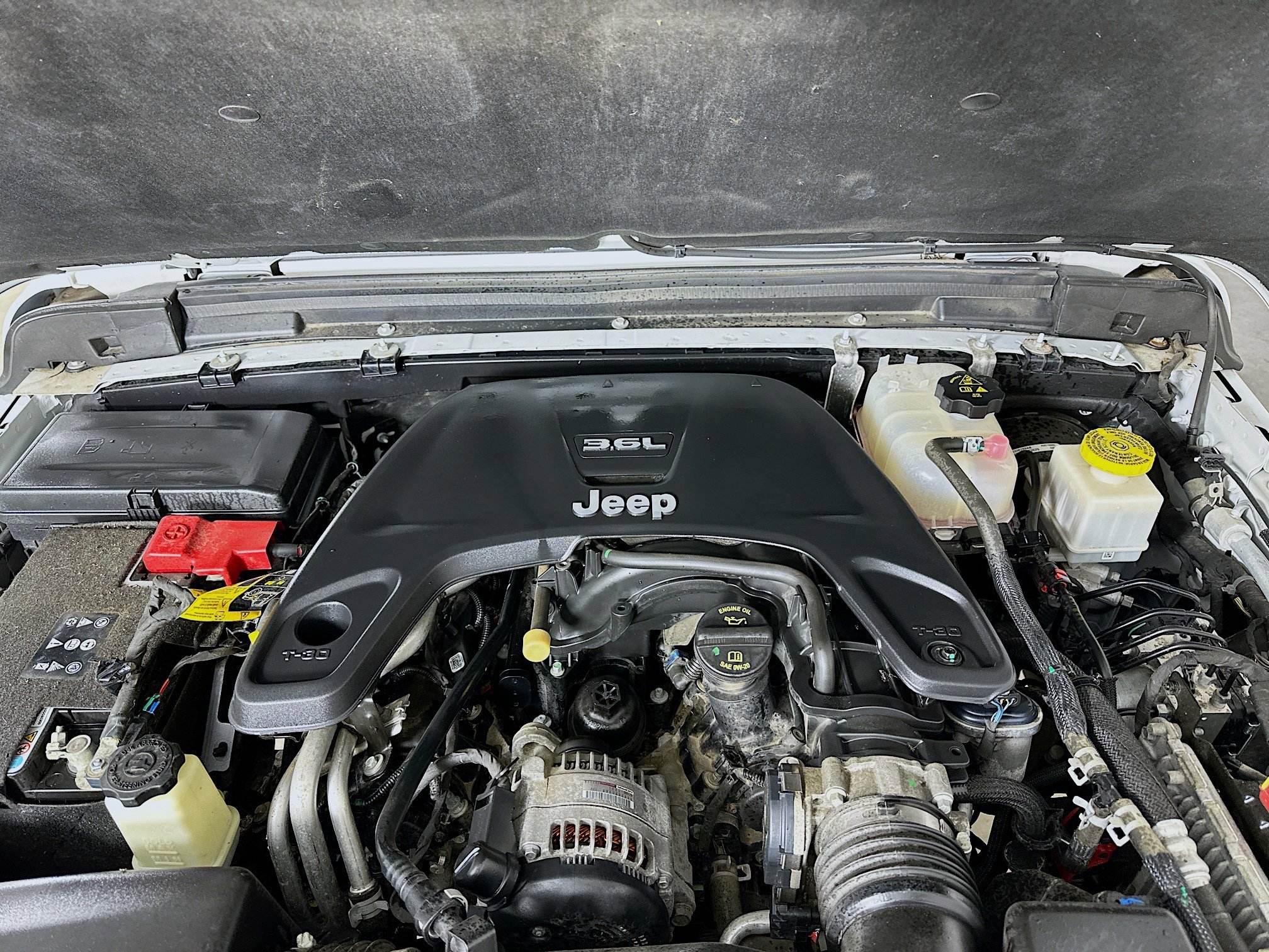 Certified 2021 Jeep Gladiator Sport image 35