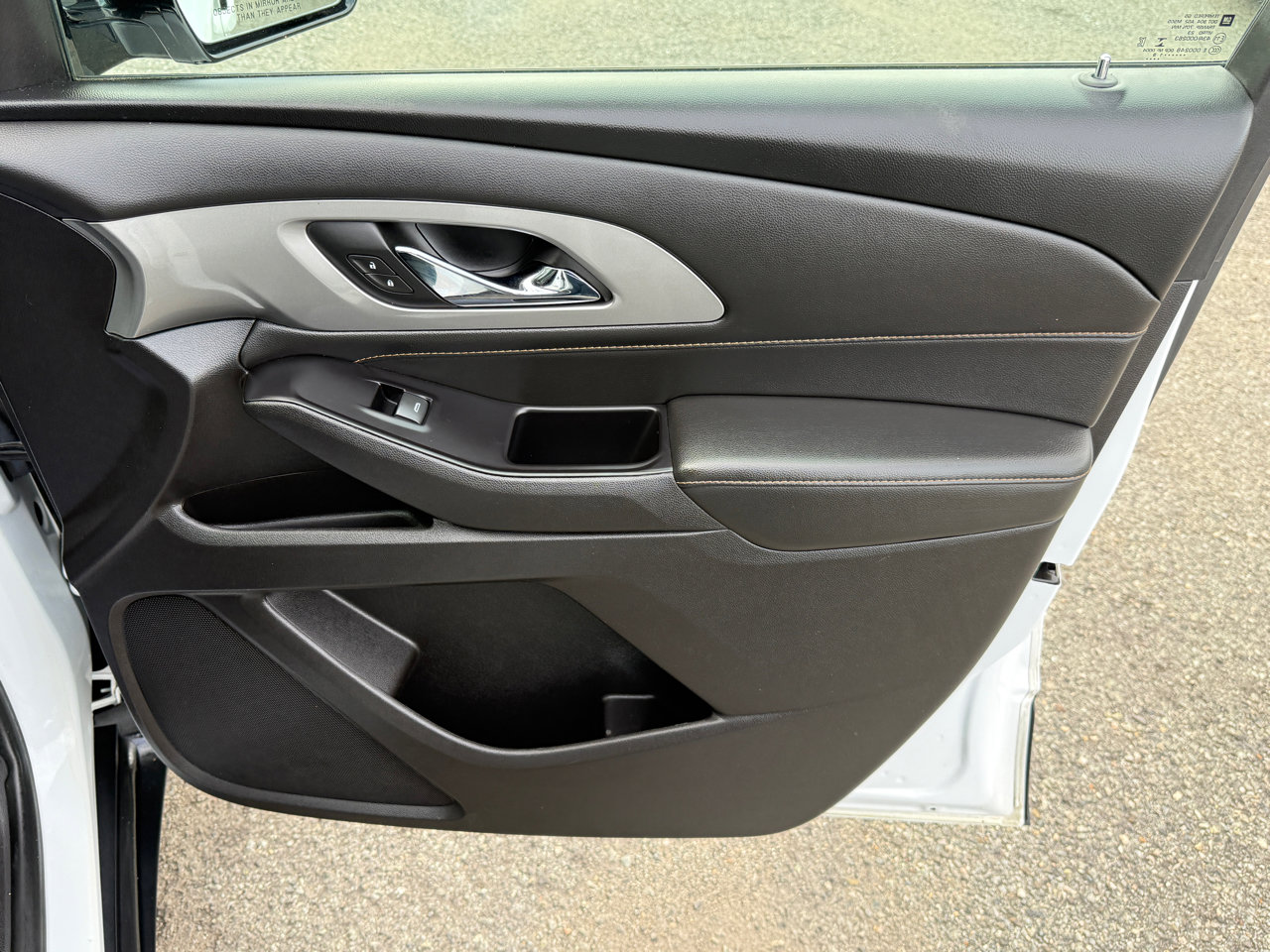 Used 2019 Chevrolet Traverse LT image 50