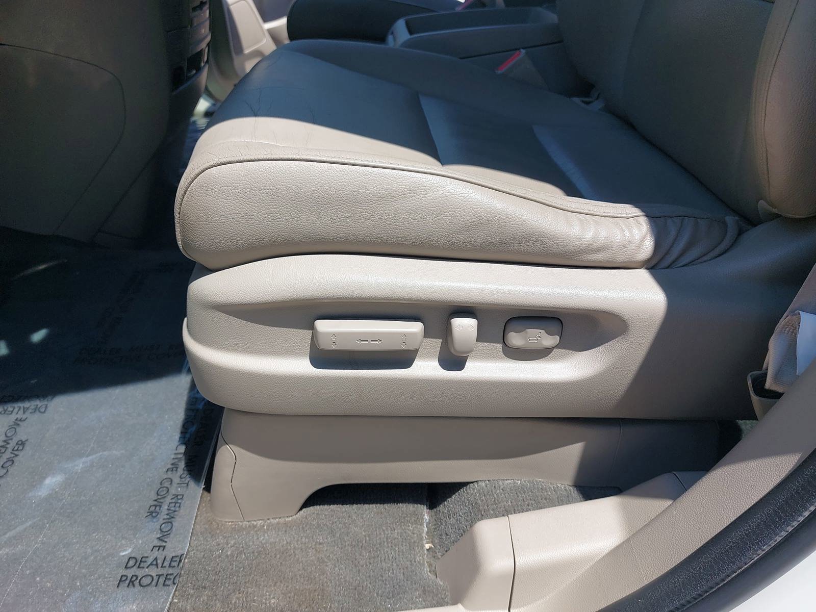 Used 2016 Honda Odyssey Touring Elite image 31