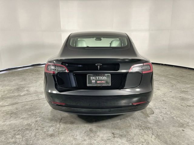 Used 2023 Tesla Model 3 Standard Range image 7