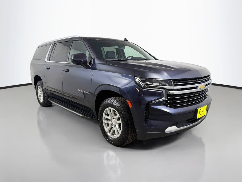 Used 2022 Chevrolet Suburban LT AWD/4WD image 4