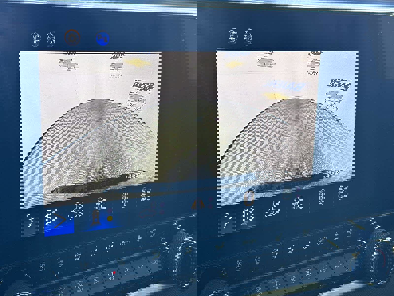 Used 2023 Chevrolet Colorado Z71 w/ Z71 Convenience Package 2 image 19