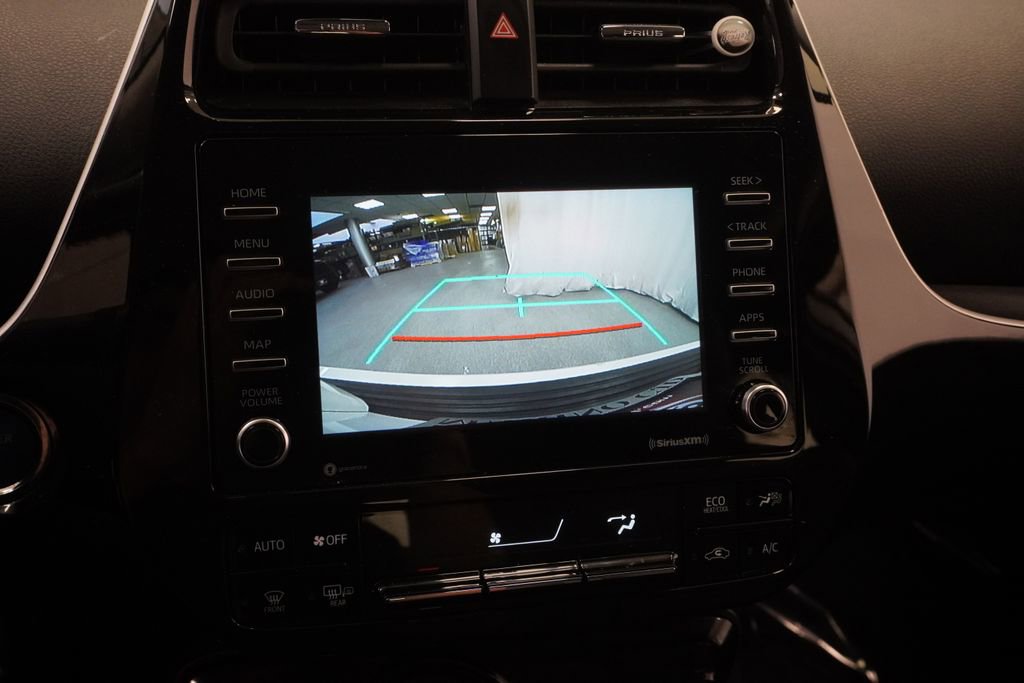 Used 2022 Toyota Prius FWD image 32