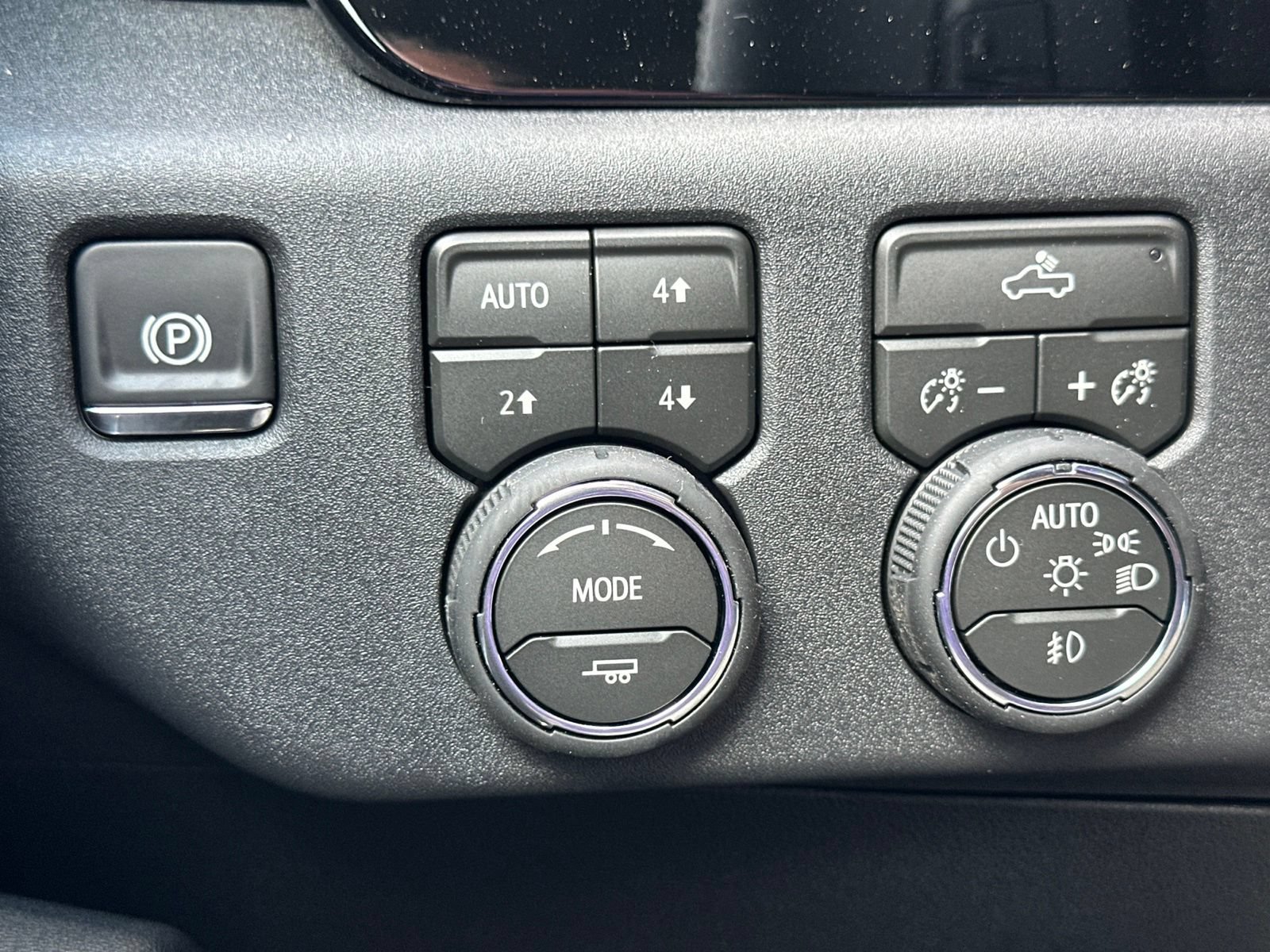 New 2026 Chevrolet Silverado 1500 RST w/ Convenience Package II AWD/4WD image 36