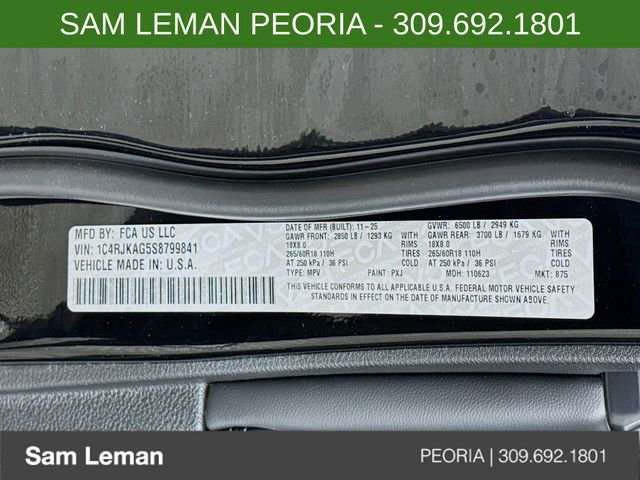 New 2025 Jeep Grand Cherokee L Altitude image 32