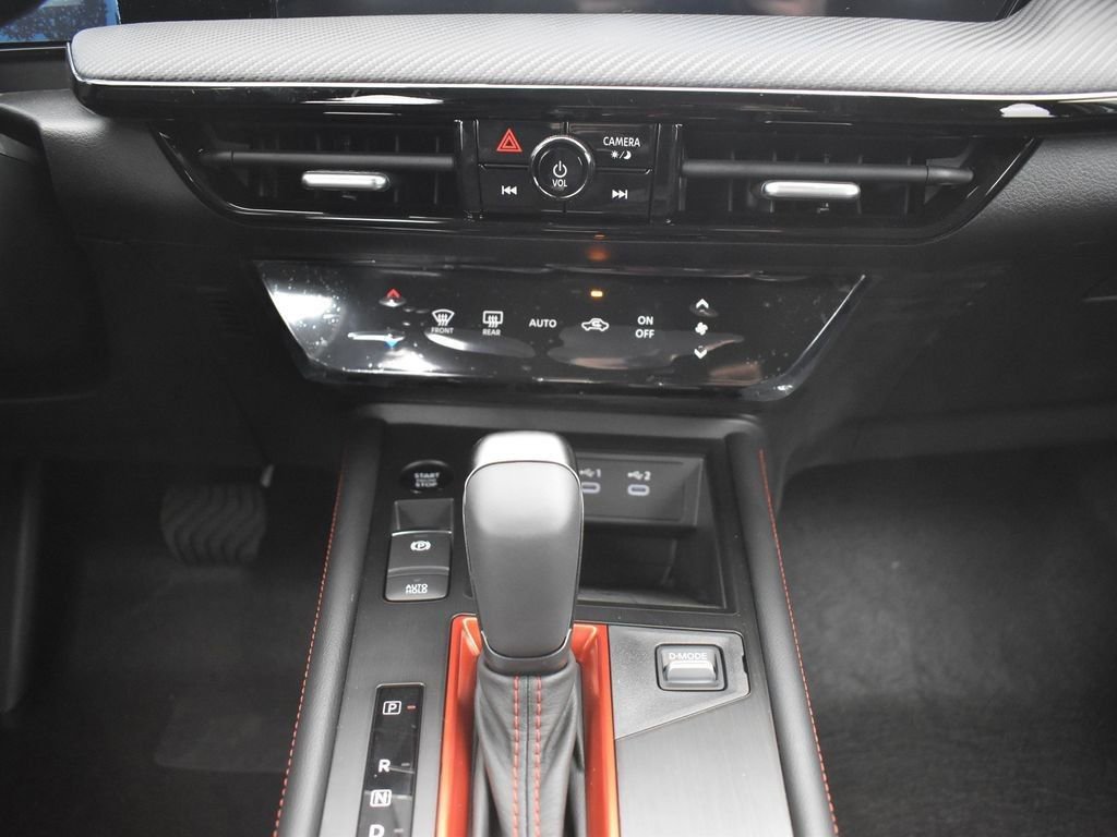 New 2026 Nissan Kicks SR w/ Illumination Package image 11