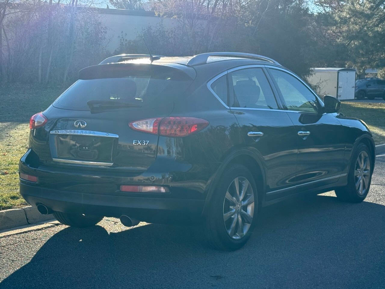 Used 2013 INFINITI EX37 Journey w/ Premium Pkg image 7