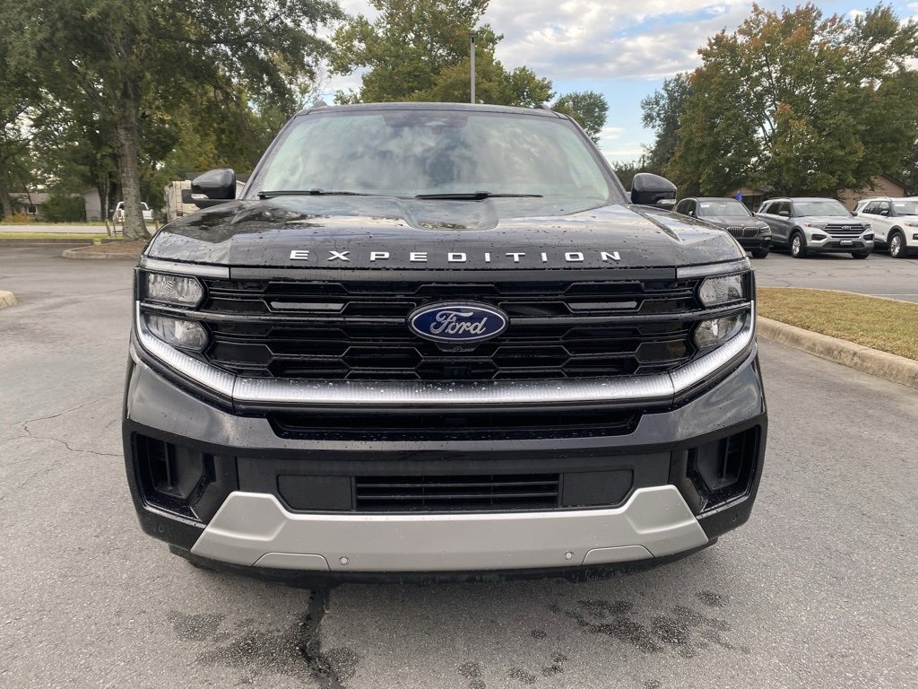 New 2025 Ford Expedition Max Platinum image 2