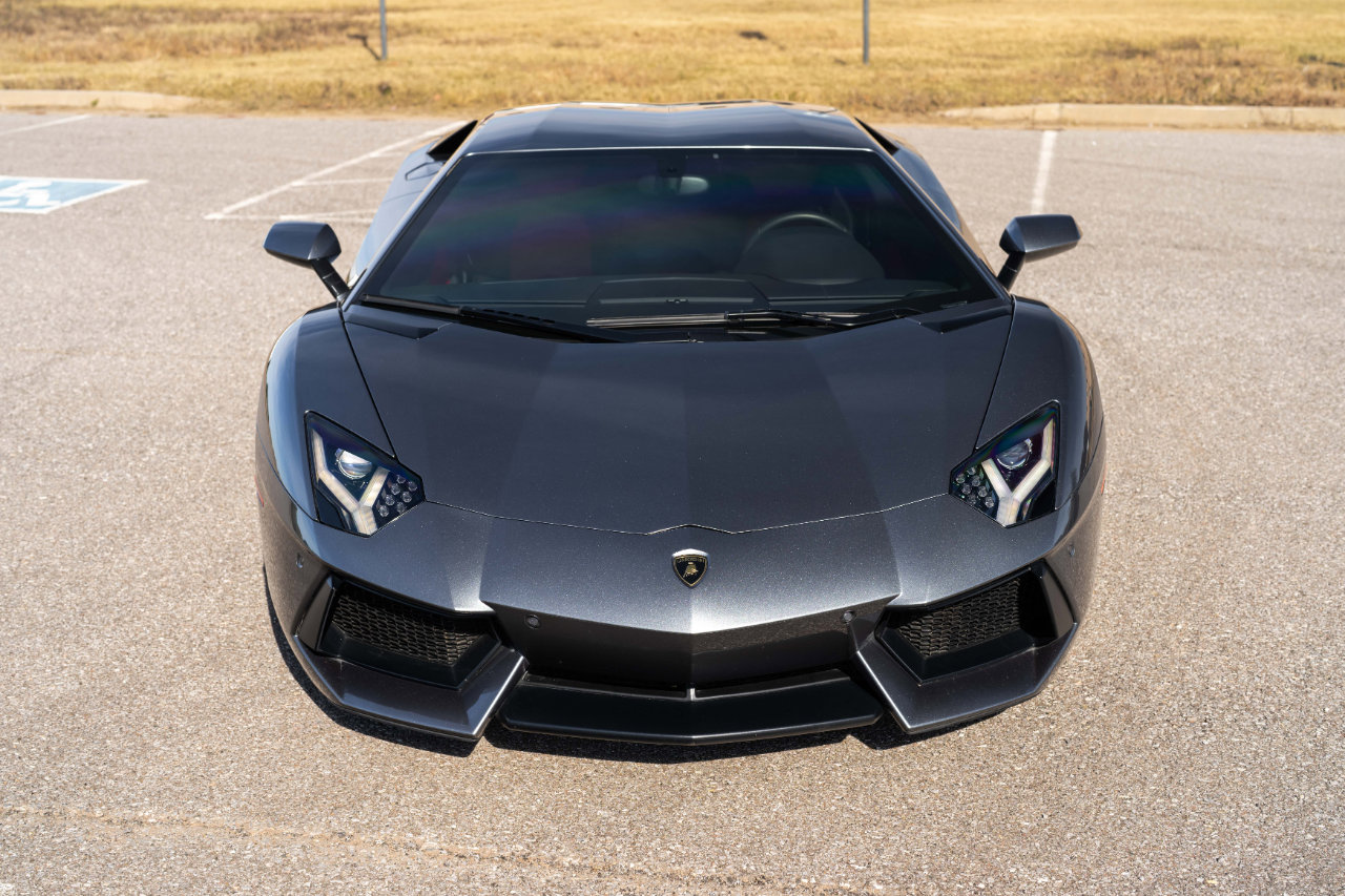 Used 2014 Lamborghini Aventador LP 700-4 image 10
