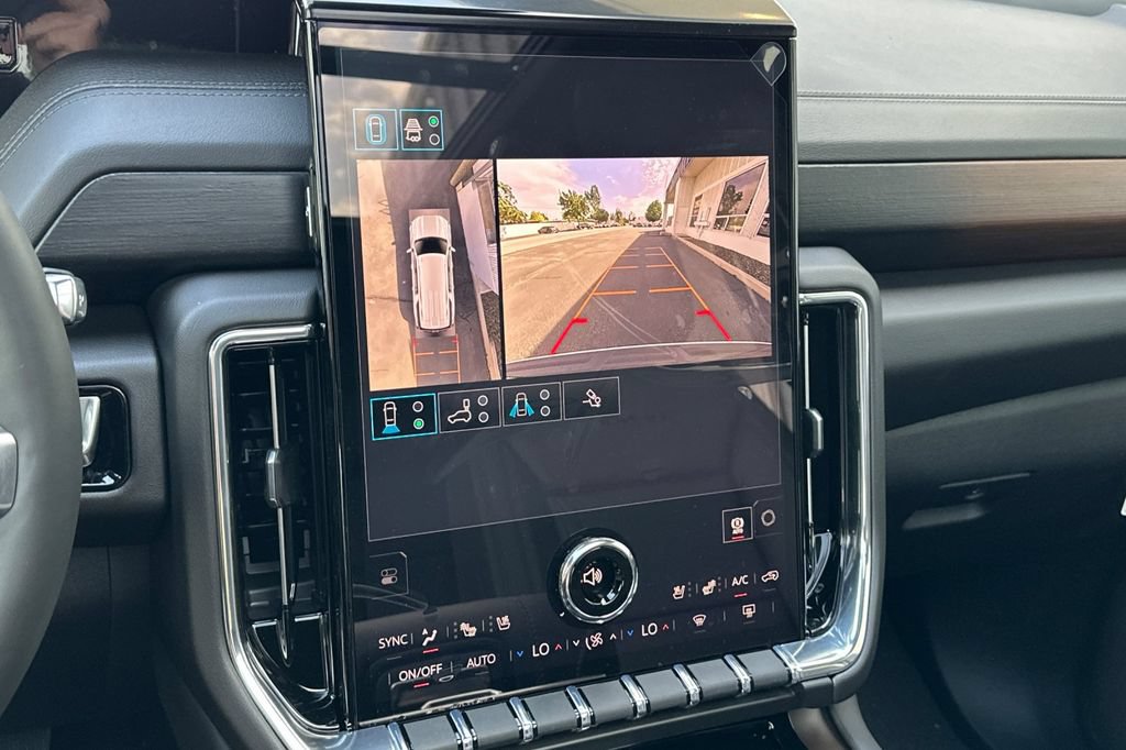 New 2026 GMC Yukon XL Denali w/ Advanced Technology Package AWD/4WD image 22