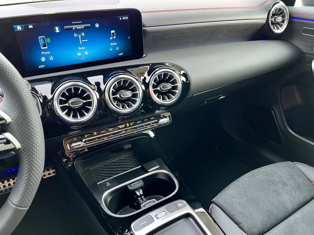 New 2025 Mercedes-Benz CLA 35 AMG 4MATIC image 24