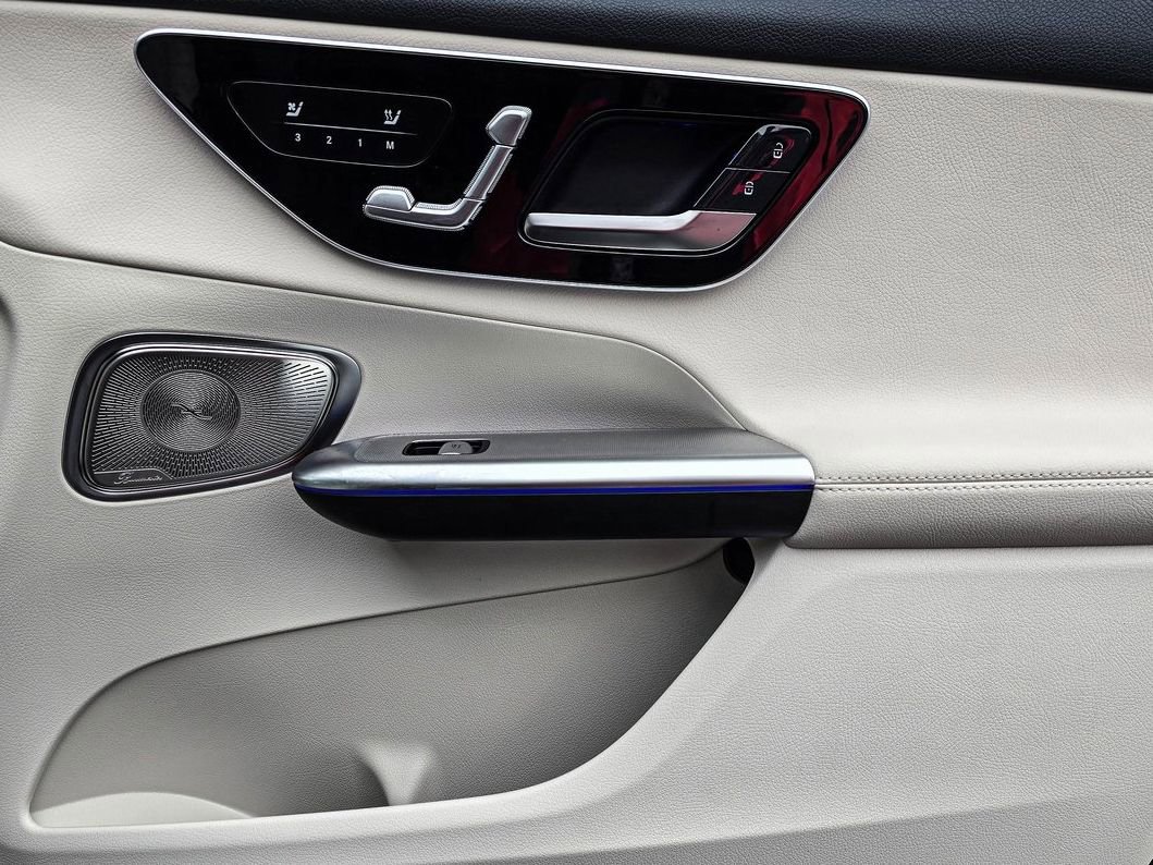 New 2026 Mercedes-Benz GLC 300 4MATIC image 36