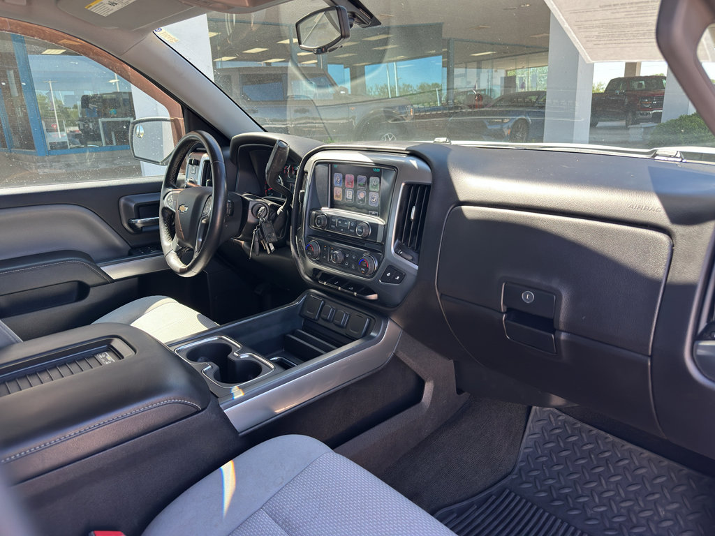 Used 2016 Chevrolet Silverado 1500 LT w/ All Star Edition AWD/4WD image 30
