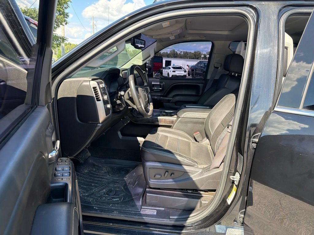 Used 2015 GMC Sierra 3500 Denali w/ Duramax Plus Package AWD/4WD image 6