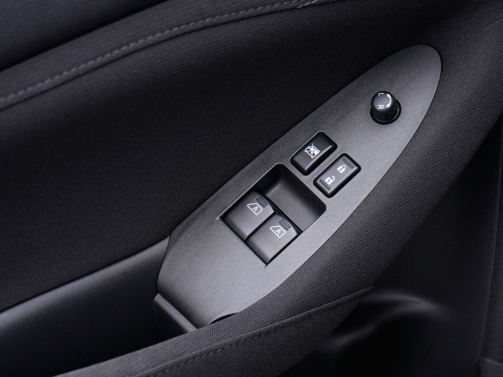Used 2024 Nissan Z Sport w/ Floor Mat Package RWD image 23