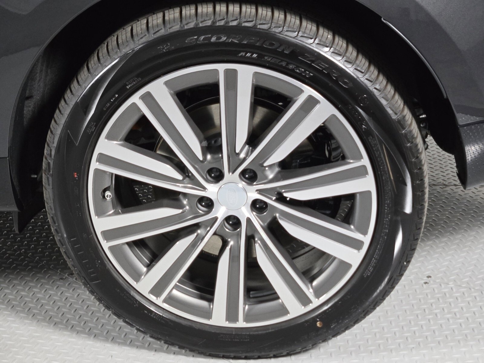 New 2025 Land Rover Range Rover Autobiography image 10