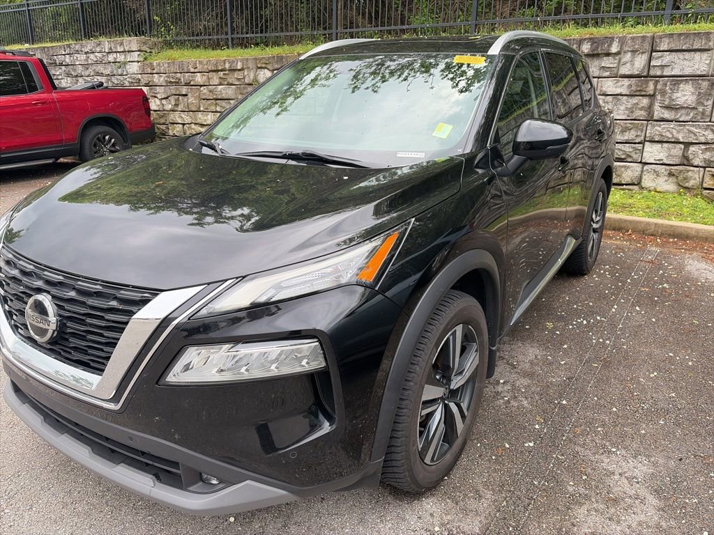 Used 2021 Nissan Rogue SL w/ Premium Package FWD image 3