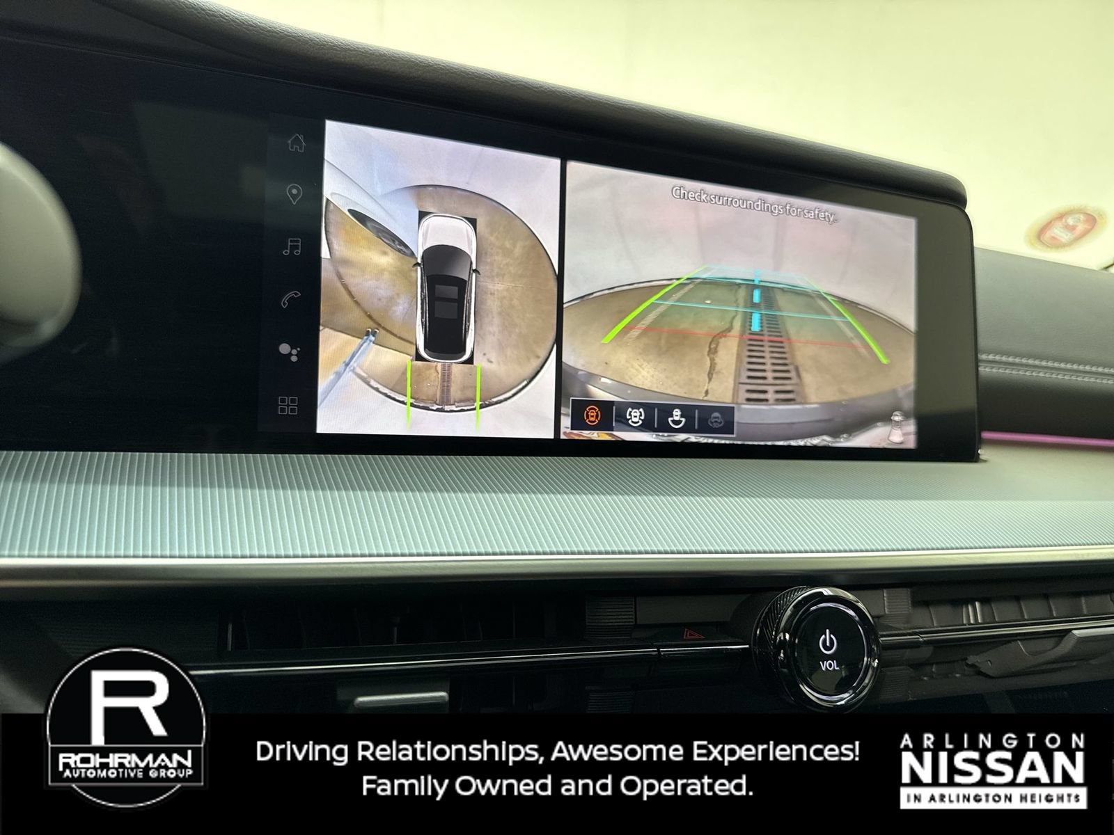 Certified 2025 Nissan Murano SL w/ Cargo Package AWD/4WD image 9