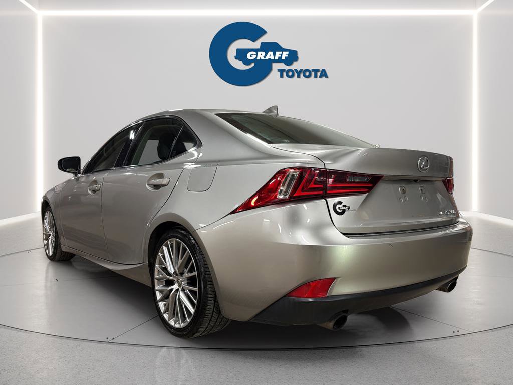 Used 2016 Lexus IS 300 AWD w/ Premium Package image 10