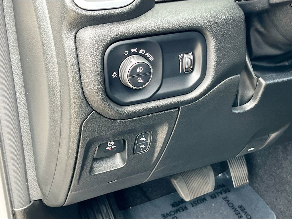 Used 2025 RAM 1500 Big Horn image 10