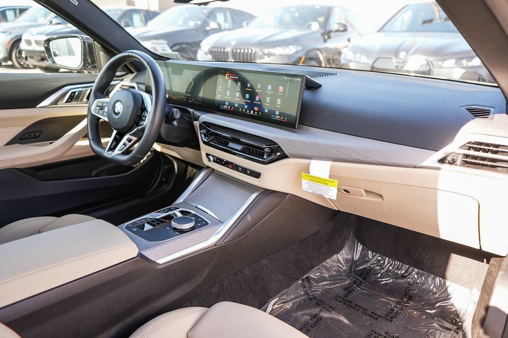 Used 2026 BMW 430i Coupe w/ M Sport Package RWD image 15