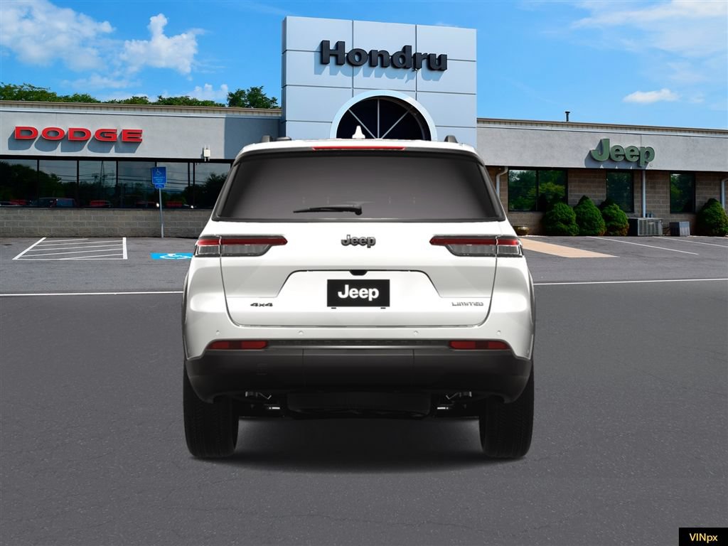 Used 2025 Jeep Grand Cherokee L Limited w/ Black Appearance Package AWD/4WD image 6