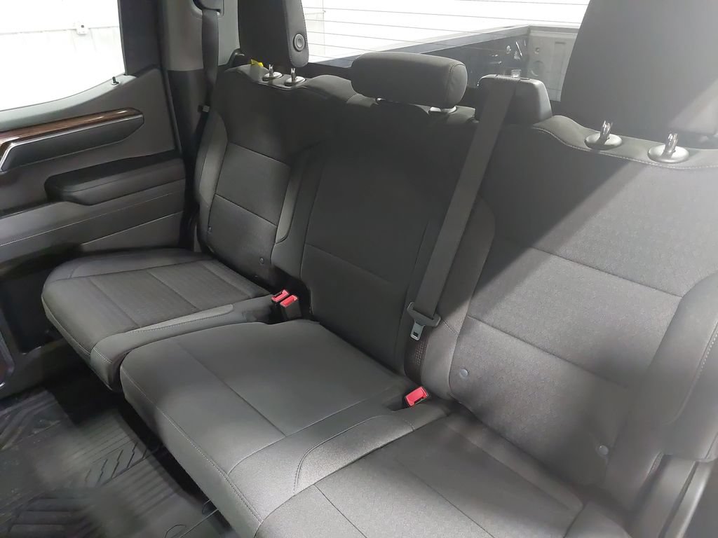 Used 2024 Chevrolet Silverado 1500 LT AWD/4WD image 13