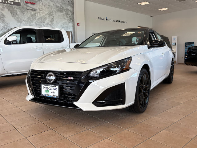 New 2026 Nissan Altima 2.5 SR w/ SR Midnight Edition Package AWD/4WD image 5