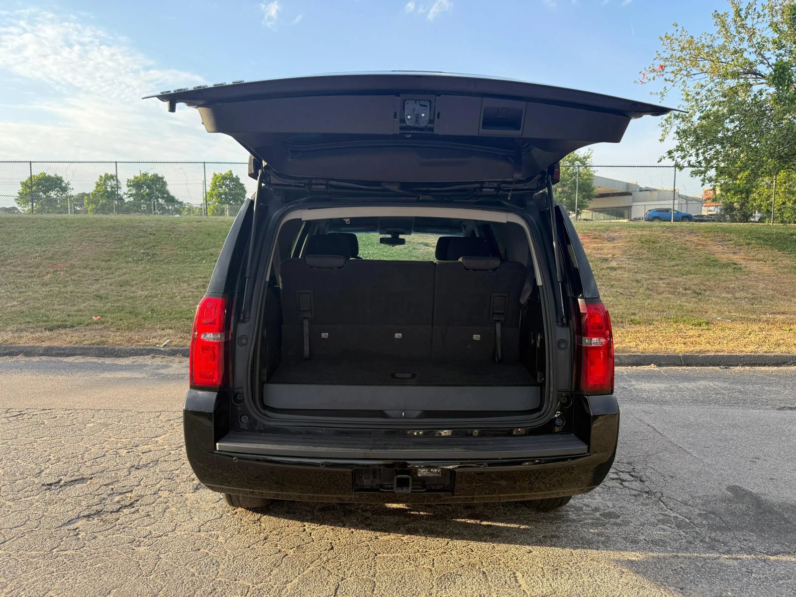 Used 2016 Chevrolet Tahoe LS RWD image 7