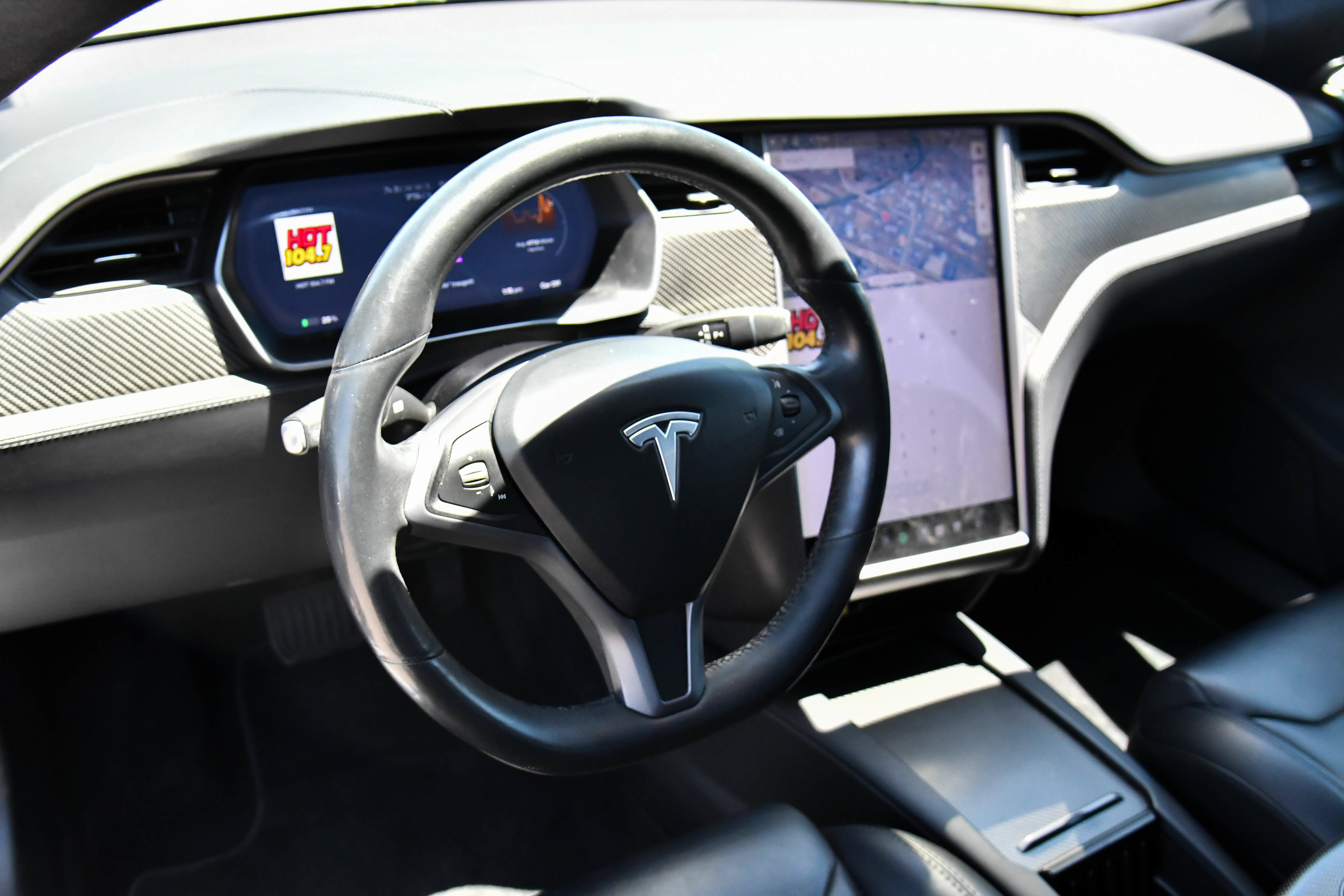 Used 2018 Tesla Model S 75D AWD/4WD image 14