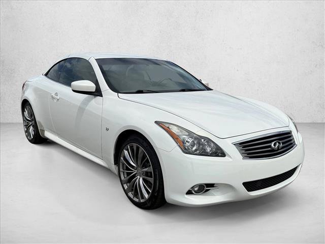 Used 2014 INFINITI Q60 Convertible w/ Premium Package RWD image 3