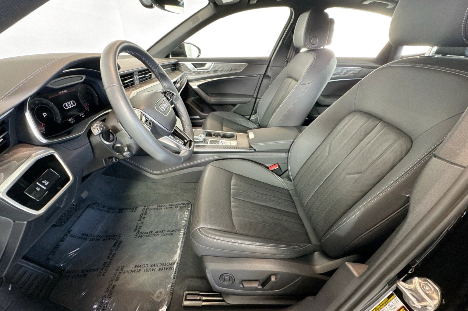 Used 2025 Audi A6 Premium Plus w/ Premium Plus Package image 19