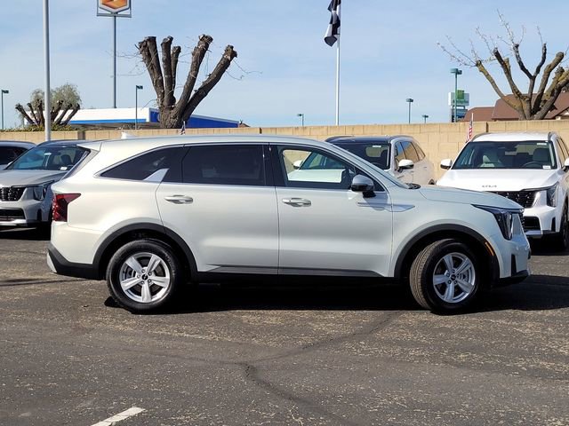 New 2026 Kia Sorento LX image 3