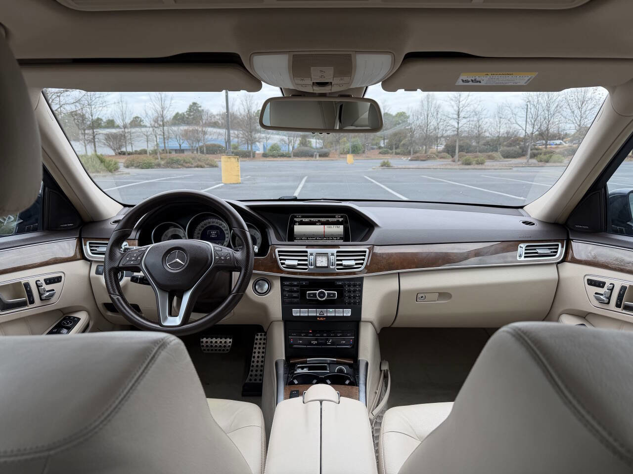 Used 2015 Mercedes-Benz E 350 E 350 4MATIC AWD 4dr Sedan image 21