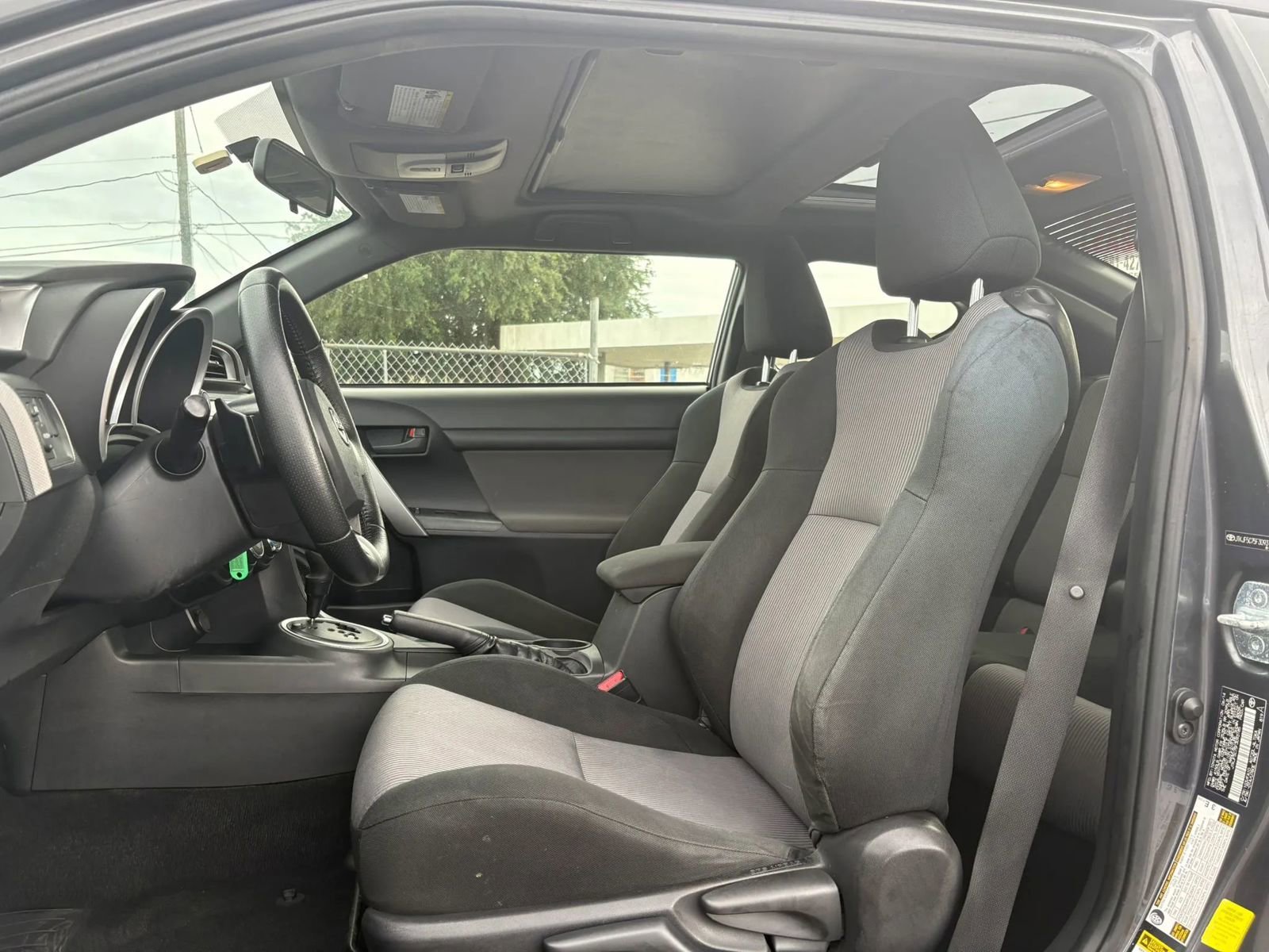 Used 2015 Scion tC FWD image 10