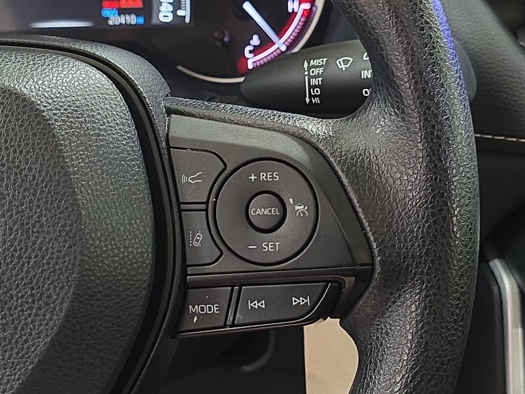 Used 2024 Toyota RAV4 LE FWD image 18