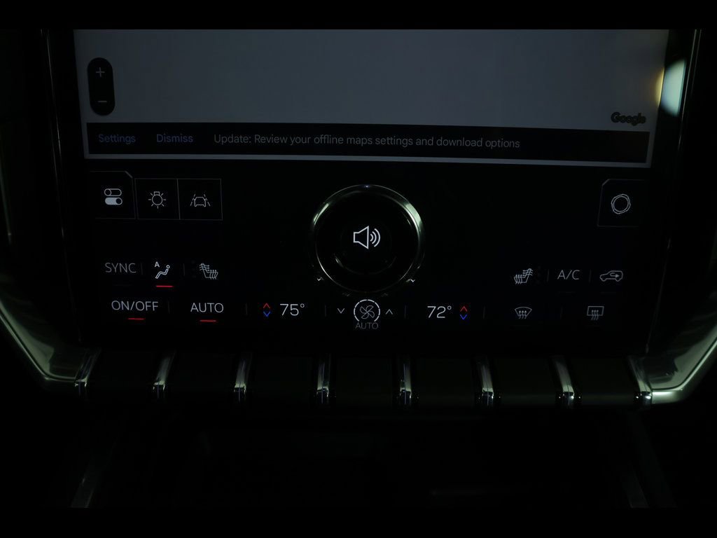 Used 2025 GMC Acadia Elevation image 28