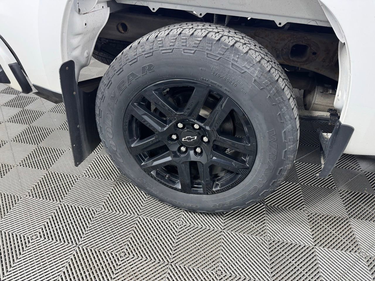 Used 2022 Chevrolet Silverado 1500 Custom w/ LPO, Dark Essentials Package image 31