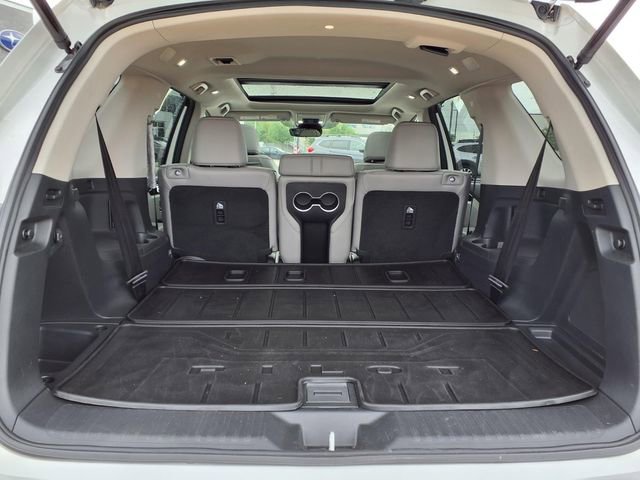 Used 2025 Honda Pilot Elite image 9