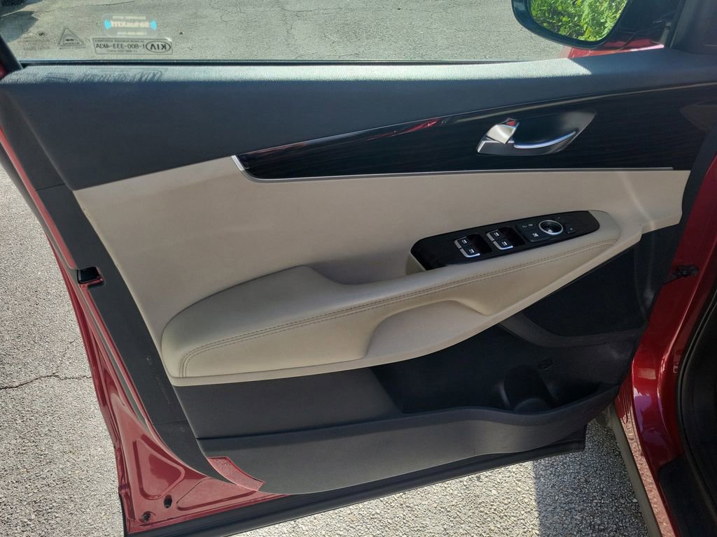Used 2019 Kia Sorento EX image 24