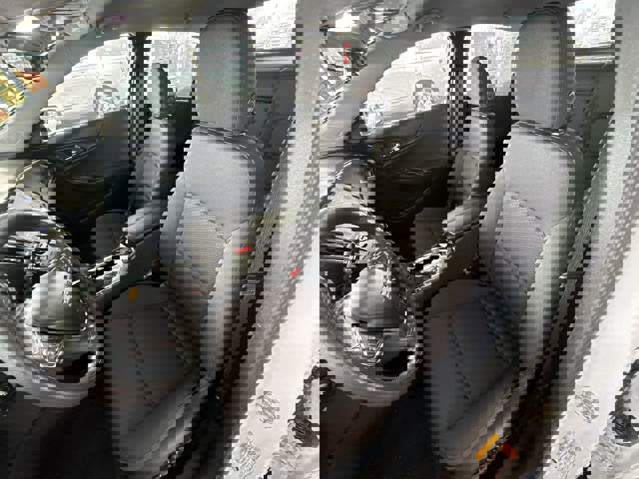 Used 2022 Chevrolet Malibu LT image 17