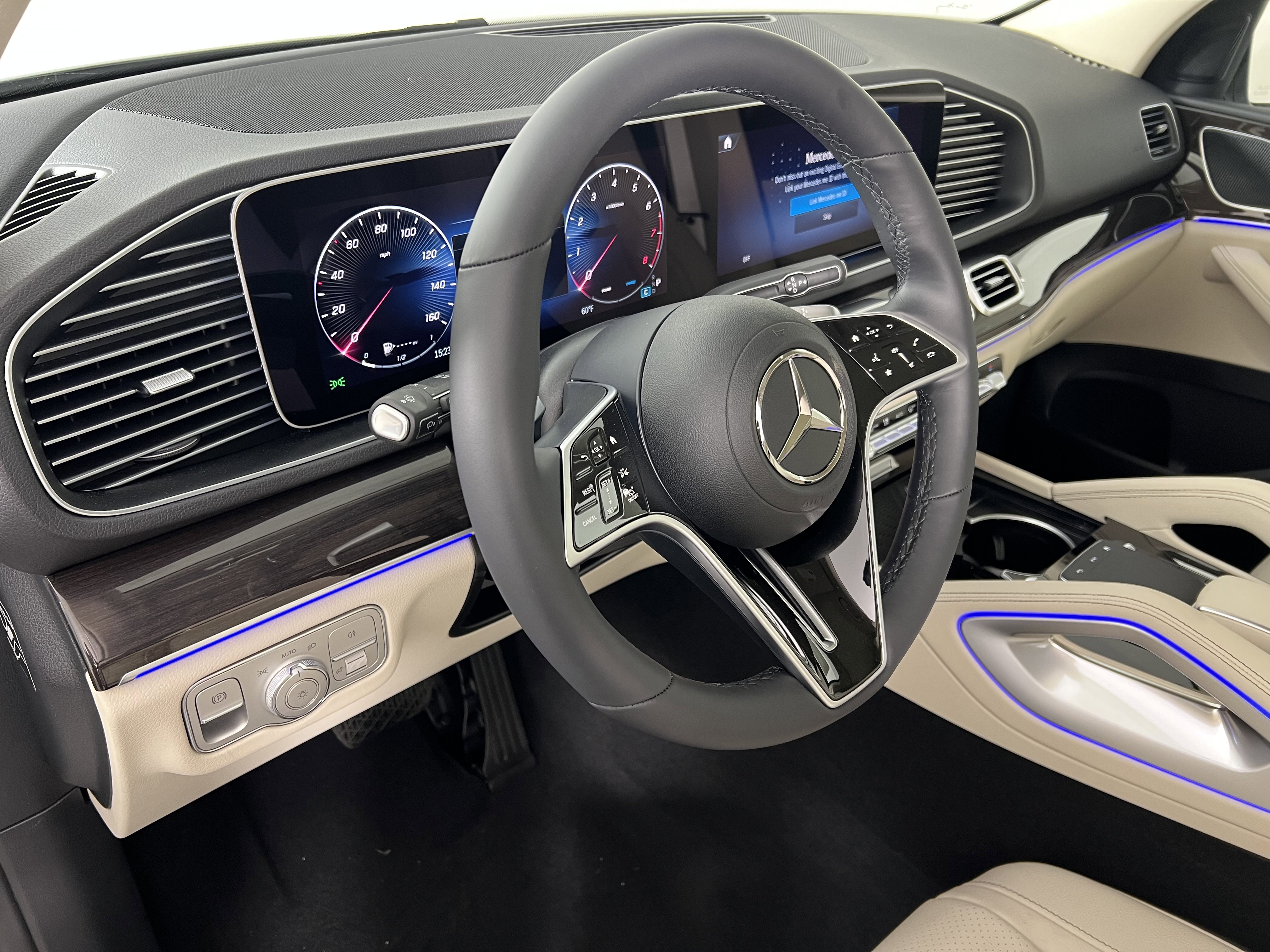 New 2026 Mercedes-Benz GLE 350 4MATIC image 18