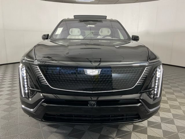 New 2026 Cadillac Vistiq Luxury w/ LPO, Floor Liner Package AWD/4WD image 2