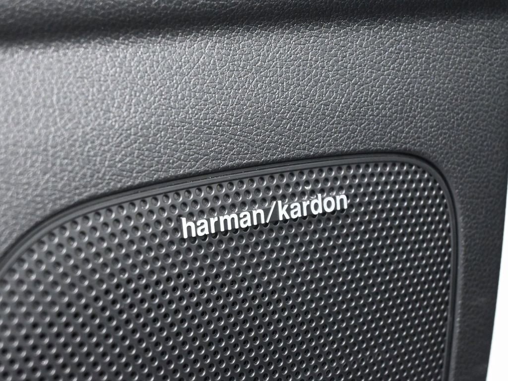 Used 2021 Kia Sportage EX w/ EX Technology Package image 19