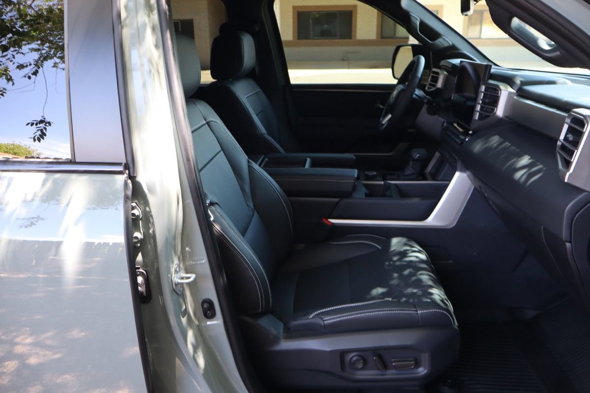Used 2026 Toyota Tundra Limited w/ TRD Off-Road Package AWD/4WD image 22